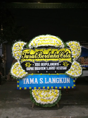 Papan Bunga Duka di Jontlak